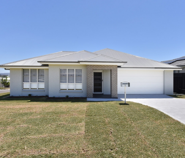 Laurie Drive, Raworth Macquarie Knight, Investment Property Specialists